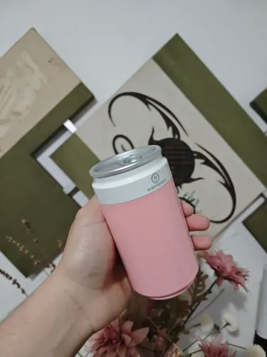 Umidificador de Ar Portátil Formato Latinha com LED