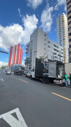 Frete e mudança caminhão baú embalagens desmontagem 