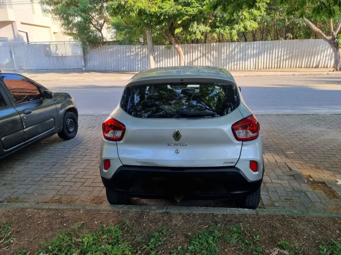 Renault Kwid Zen 1.0 Flex 12V 5P Mec. 2023