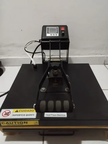 ? Prensa Térmica 38x38 Semi Nova - Pouco Uso (Apenas 775 Prensagens)
