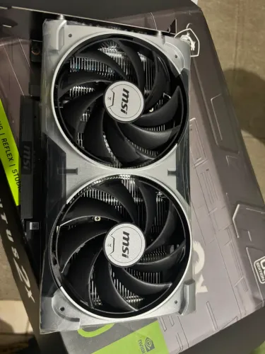 Placa de vídeo GE FORCE 5060