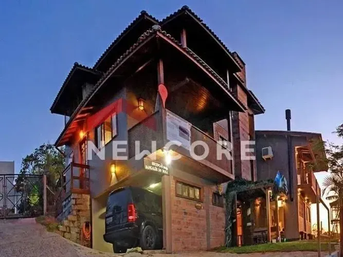 Hotel em Rua 41295 - Praia do Rosa - Imbituba/SC