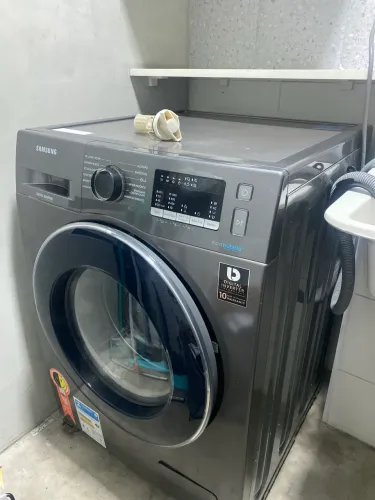 Samsung Ecobuble 11kg  com problemas para jogar água fora.