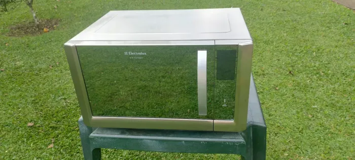 Microondas Electrolux i.ktchen Inox Espelhado 42 litros