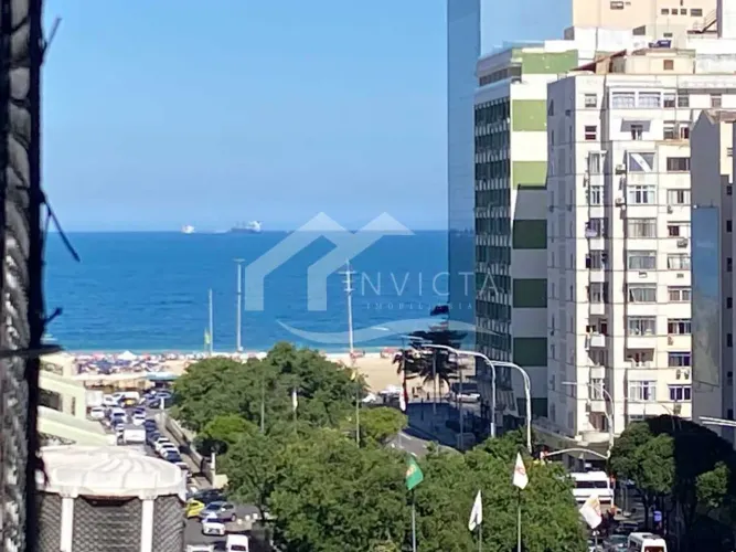 MARAVILHOSO CONJUGADO TODO REFORMADO NA BEIRA DA PRAIA!