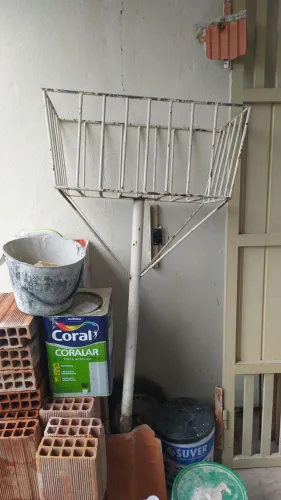 Cesta de ferro para lixo