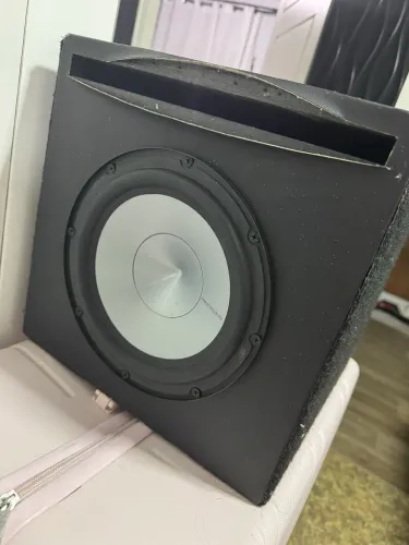 Caixa de som pra carro