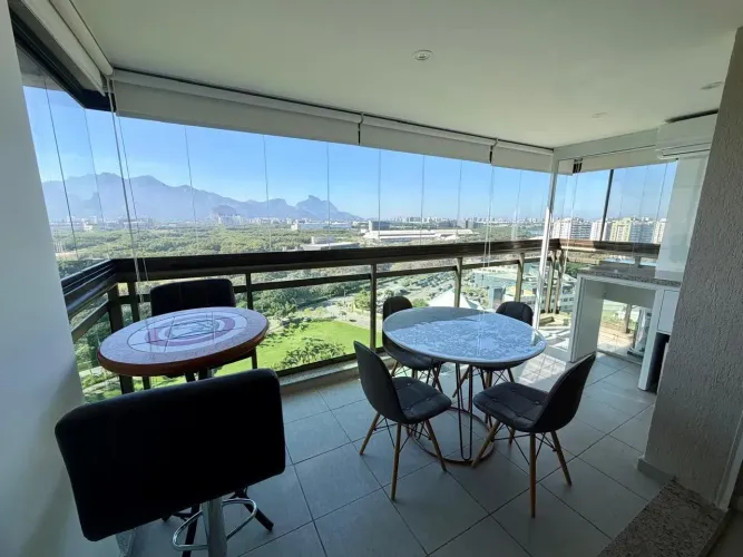 Apartamento mobiliado 3 quartos para locação na Barra Olímpica. NÃO ACEITAMOS FIADOR NEM D