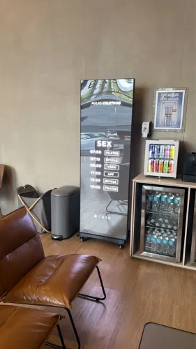 Totem, painel de led