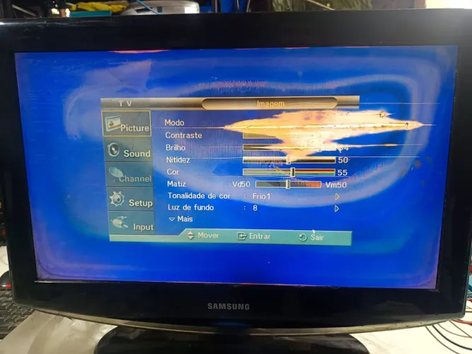 TV Samsung LN26R81B com defeito