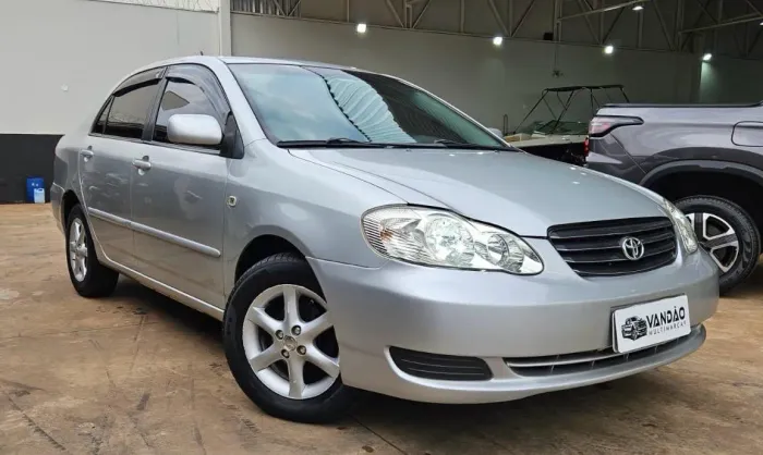 Toyota Corolla SW LE 1.8/ XLI 1.6 16V 2003