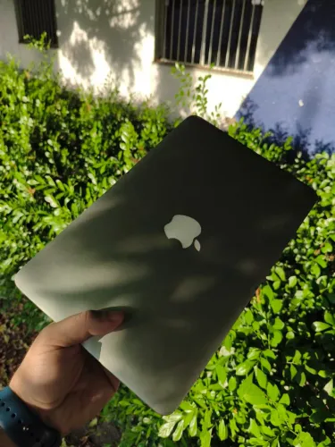 MacBook Air **EXTRA**