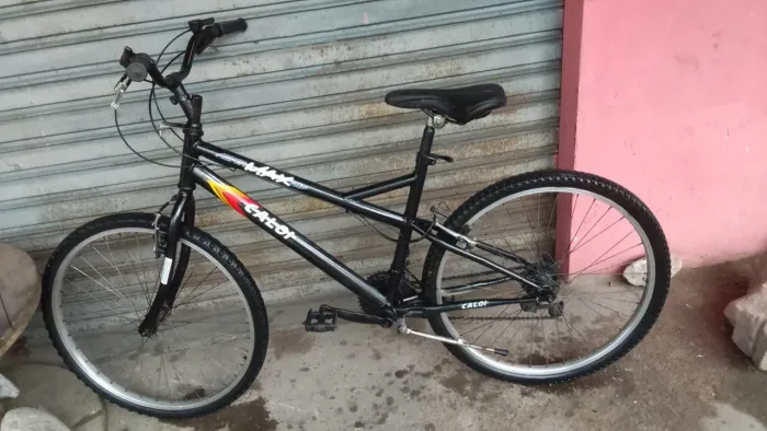 Bicicleta Caloi aro 26 top toda completa faço entrega grátis 