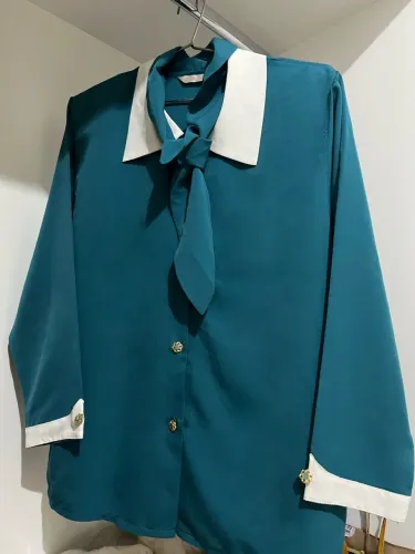 Camisa social feminina com gola elegante moda plus size modesta