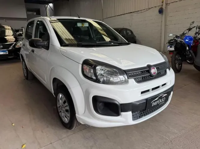 Fiat Uno Attractive 1.0 EVO Fire Flex 8V 5P 2021