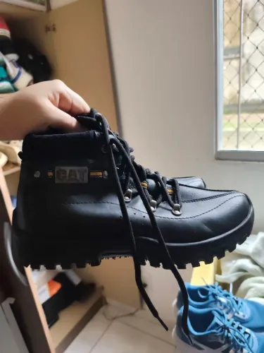 Bota carterpila unissex tam 40