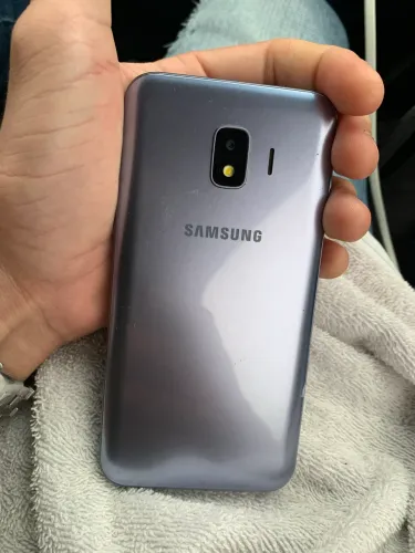 Vendo Samsung J2 Core impecável 