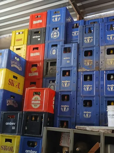 Embalagens para garrafas com cascos