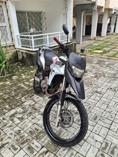 Xre 300
