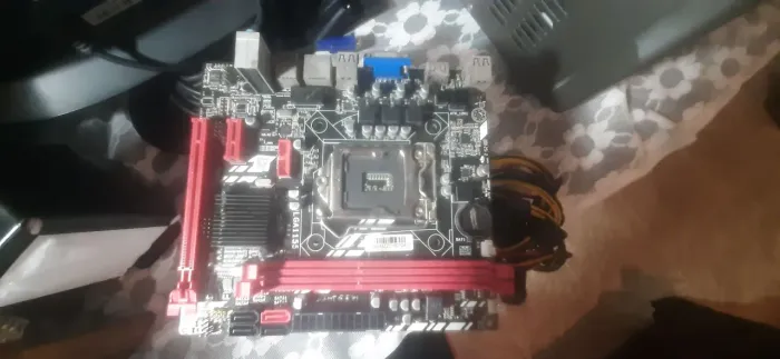 Fonte real atx 500w com defeito e uma placa mãe lga1155 v1.2