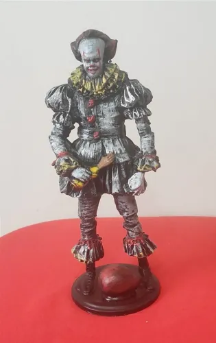 Boneco It A Coisa de Resina 