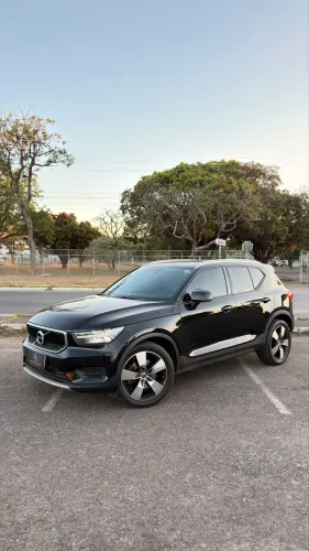Volvo XC40 XC 40 T-4 Momentum 2.0 190cv FWD 2020