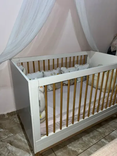 Vendo berço 3 em 1 vira cama