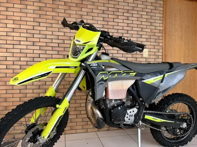 MXF 250 TSX -2024 - Unico Dono 