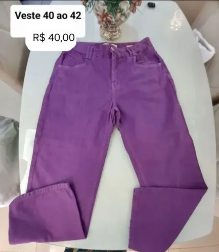 Calça Jeans lilás