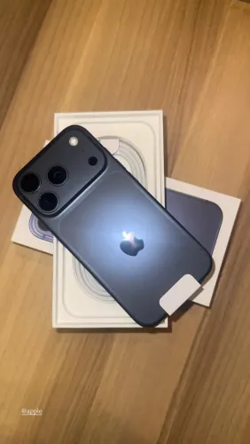 iPhone 17 Pro azul