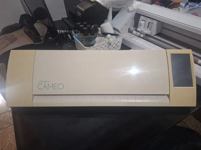 Silhouette cameo 2