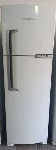 Ótima Geladeira Brastemp Clean Frost Free na Garantia