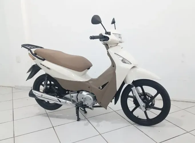 Honda Biz 125 +! Ano 2009! Linda Moto! Financiamos e Aceitamos trocas!