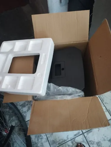 Vendo 2 caixas de som Hayonik Ativa.