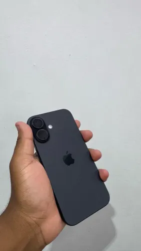 iPhone 16