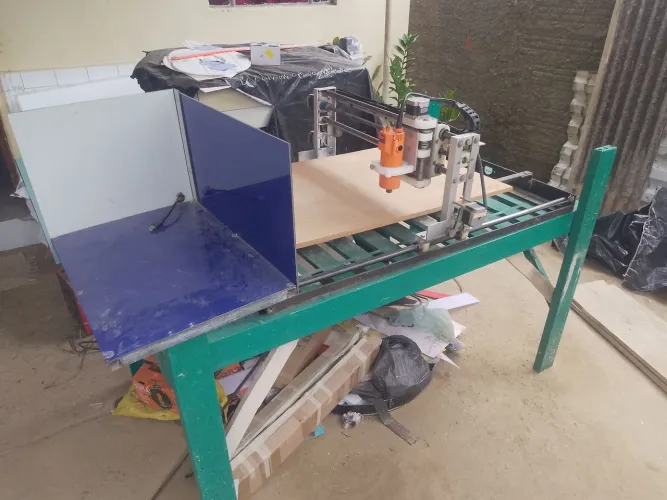 Cnc Área útil 1,00x0,60
