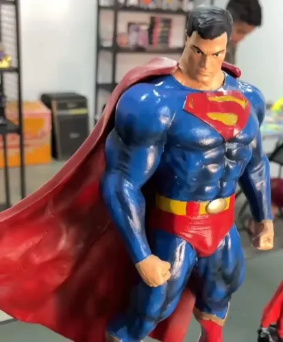 Action figure super man GG