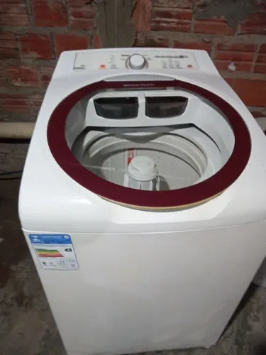 Maquina de lavar roupa