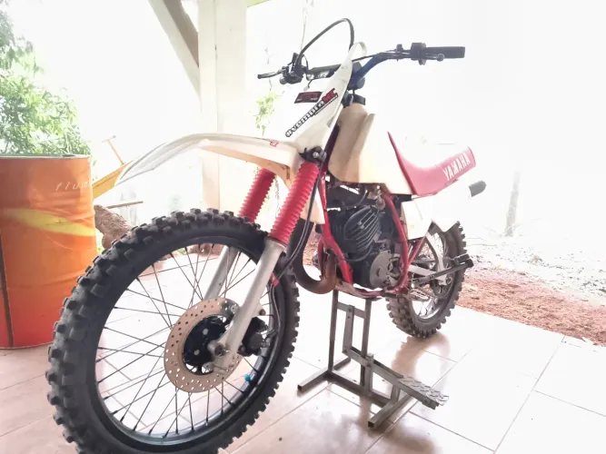 DT180 moto boa