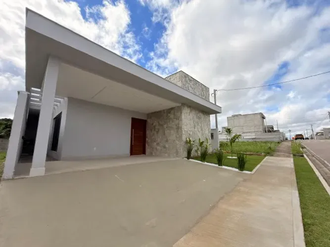 Condomínio Ecoville 2 - Casa Térrea 3/4 com 1 suíte de 150 m², 2 vagas por 609.999,00