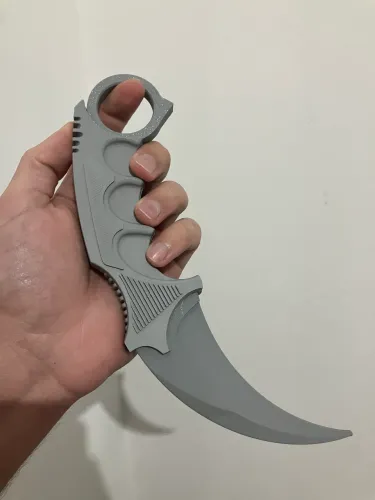CS2 Faca Karambit para cosplay