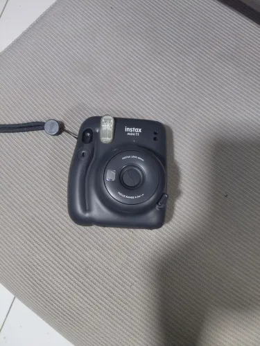 Vendo câmera polaroid