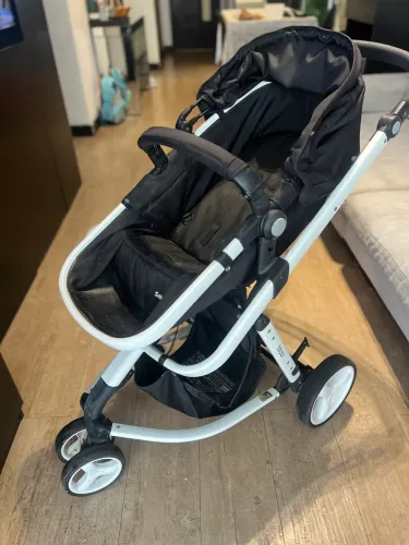 Carrinho de Bebê Safety 1st Mobi (com bebê conforto)