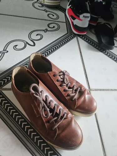 Calçado masculino - número 42