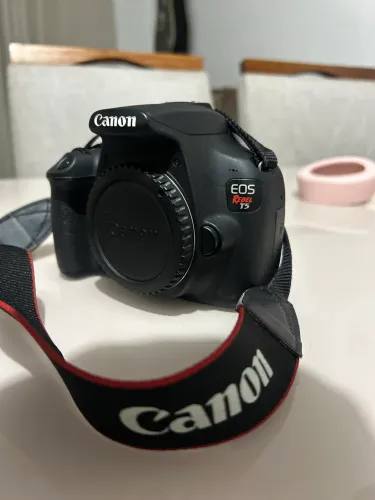 Câmera T5 cânon
