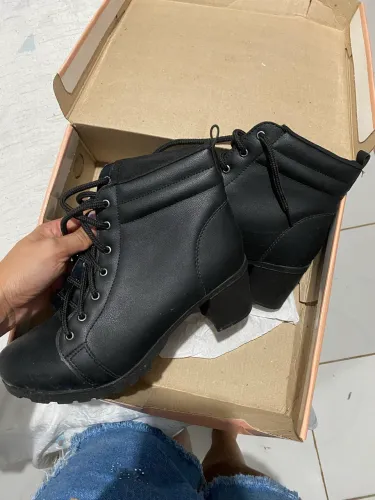 Bota Coturno preta