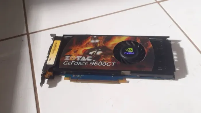 placa de vídeo gt9600
