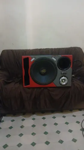 Vendo som automotivo