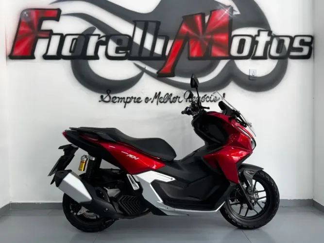 Honda Adv 160 2025