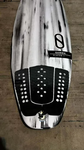 Prancha Surf Slater Designs Importada Semi Nova Fcs 2 Pintura personalizada 